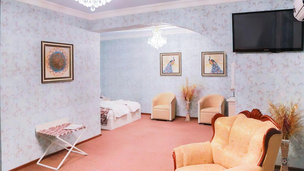 Reikartz Modarixon بخارى المظهر الخارجي الصورة