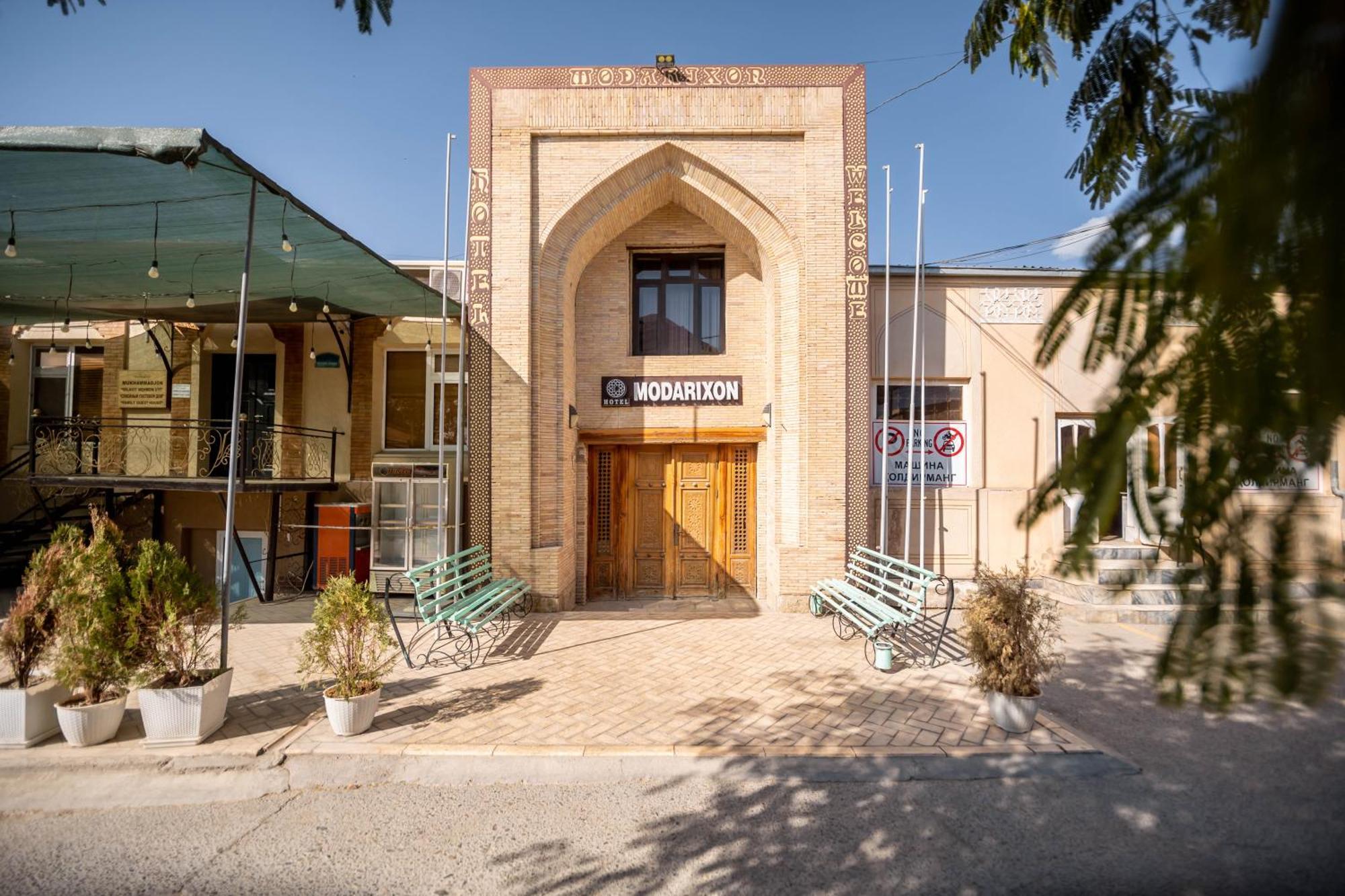 Reikartz Modarixon بخارى المظهر الخارجي الصورة